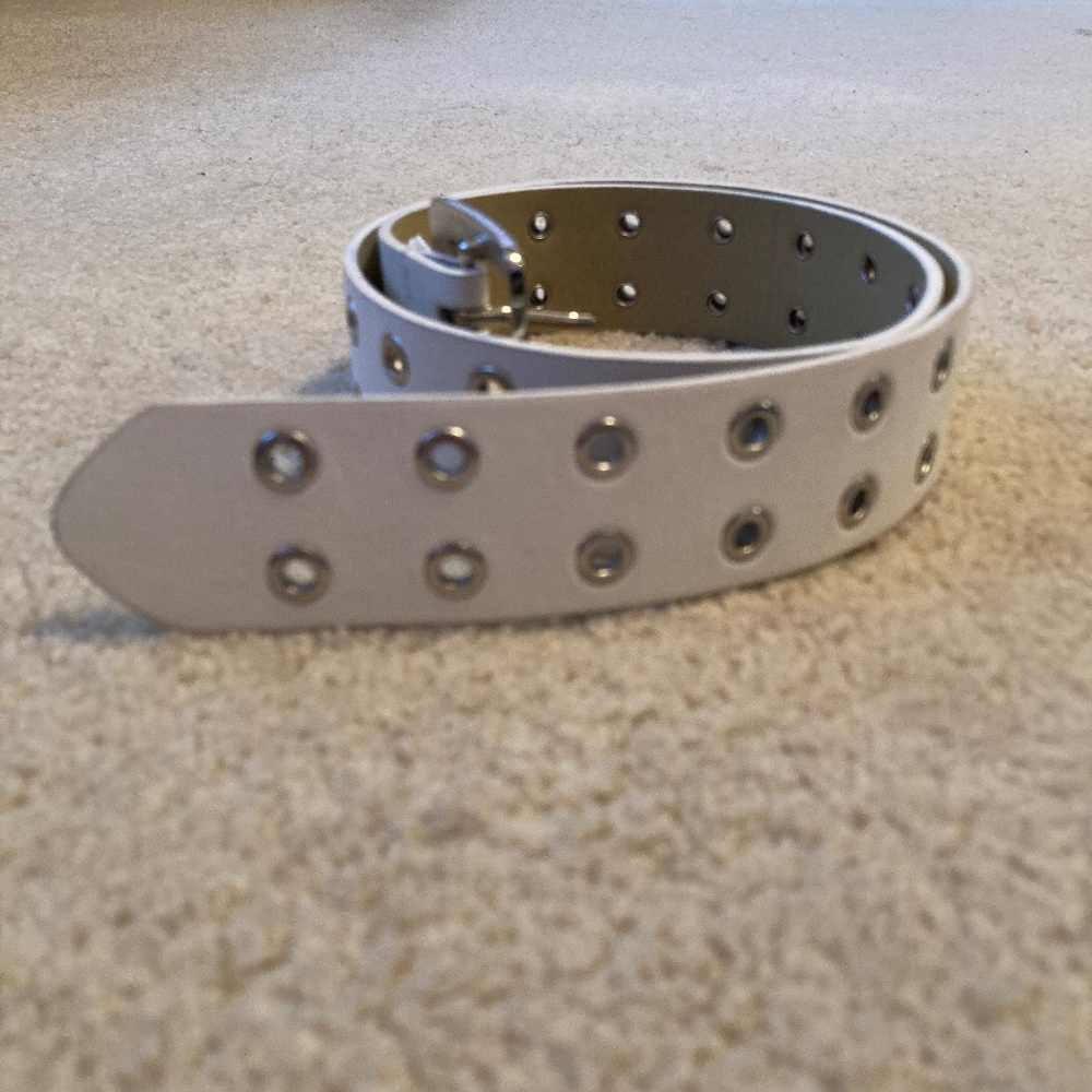 Women’s Grunge Belt